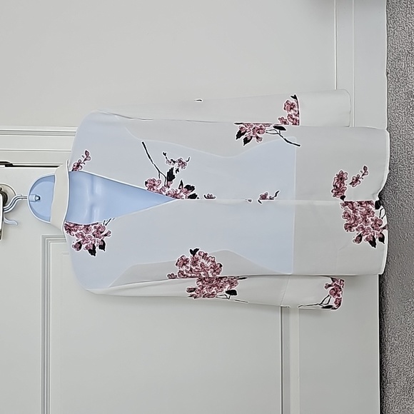 Dynamite woman's floral t-shirt - Picture 2 of 8